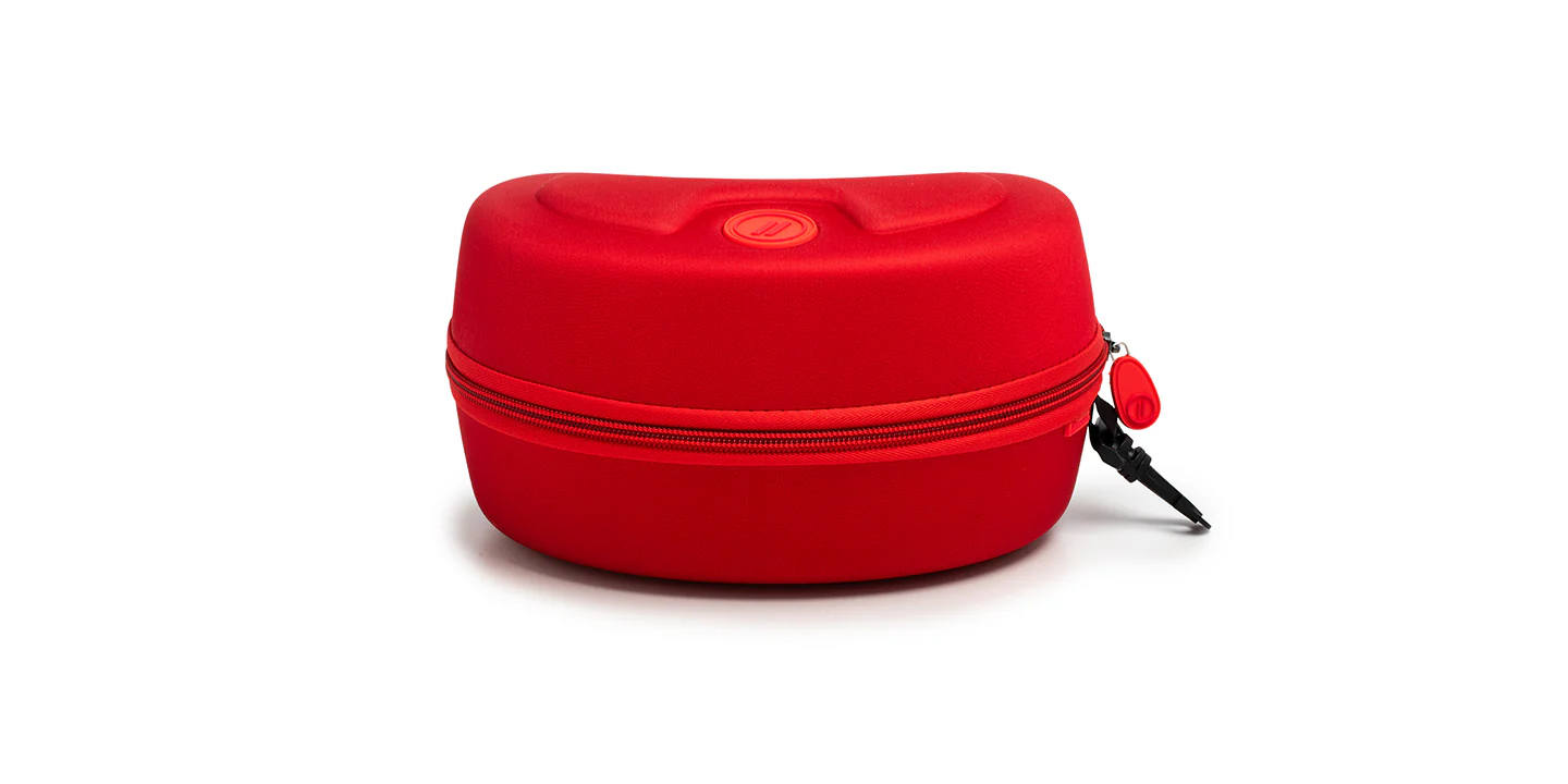 Scarlet Heat - Image 5